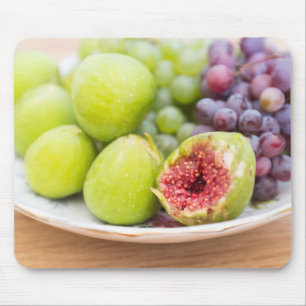 Feigen und Trauben, frisch Mousepad