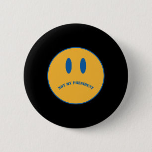 Fein Vintages trauriges Gesicht gegen Trump Button