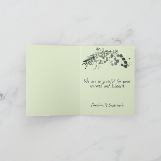 Feine Grünanlage Weißer Blumenring Personalisiert Karte (Innenseite)