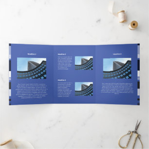 Feinfarbige, flache Streifen Dreifach Gefaltete Karte