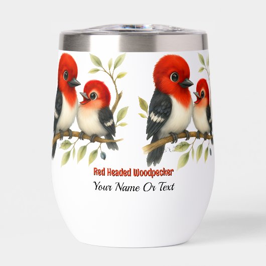 Feisty Red-kopfender Woodpecker (Vorderseite)