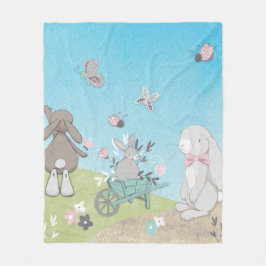 Feld der Frühlingshasen Fleecedecke