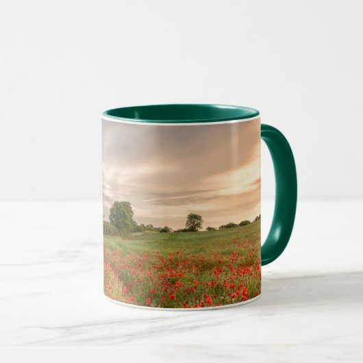 Feld der Mohnblumen Tasse (VorderseiteRechts)