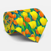 Feld der orangen und gelben Tulpen Krawatte (Gerollt)