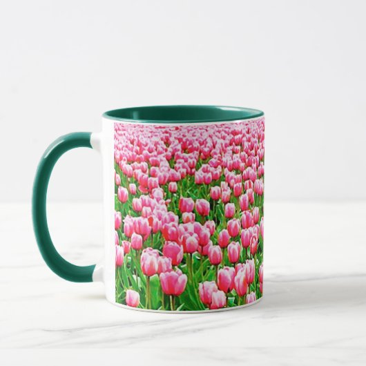 Feld der rosa Tulpen Tasse (Links)
