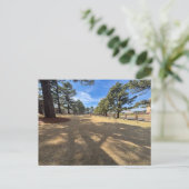 Feld der Säulen der Erinnerung Postkarte (Stehend Vorderseite)