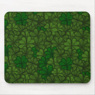 Feld der Shamrocks Digitale Kunst Muster St. Patri Mousepad