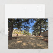 Feld leerer Stühle Postkarte (Vorne/Hinten)