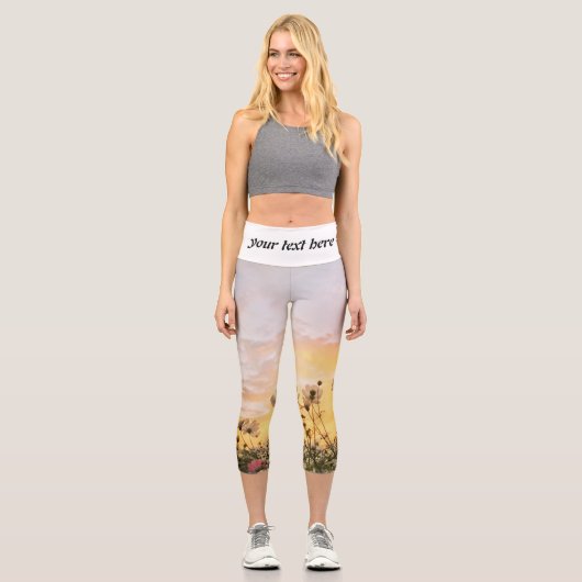 Feld mit Blume Capri Leggings (Vorderseite)