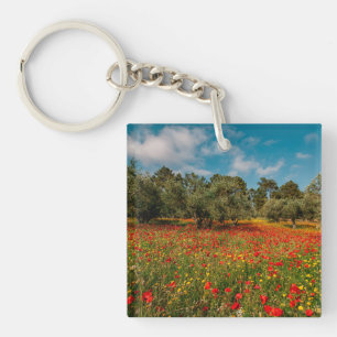Feld mit Blume und Bäumen Schlüsselanhänger