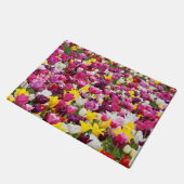 Feld mit Tulpen Fußmatte (Schrägansicht)
