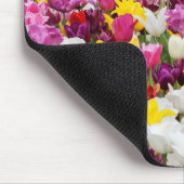 Feld mit Tulpen Mousepad (Ecke)