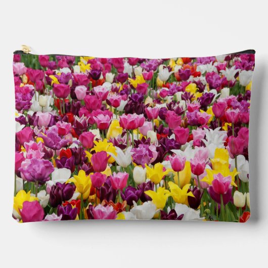 Feld mit Tulpen Zubehörtasche (Vorderseite)