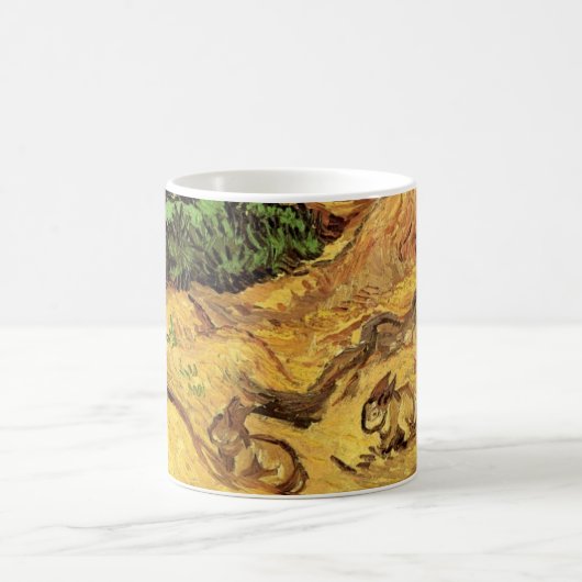 Feld mit zwei Kaninchen von Vincent van Gogh Kaffeetasse (Mittel)