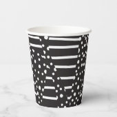 Felder und Streifen 2 in Weiß auf Schwarz Pappbecher (Rückseite)