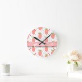 Felder von Erdbeeren Runde Wanduhr (Zuhause)