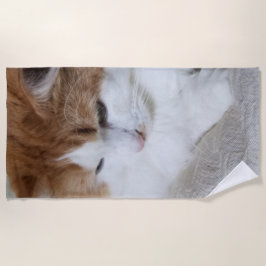 (Feline Extravagant) Kitty Contemplation: Cat Foto Strandtuch
