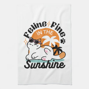 Feline Fine in the Sunshine - Entspannte Tropenkat Geschirrtuch