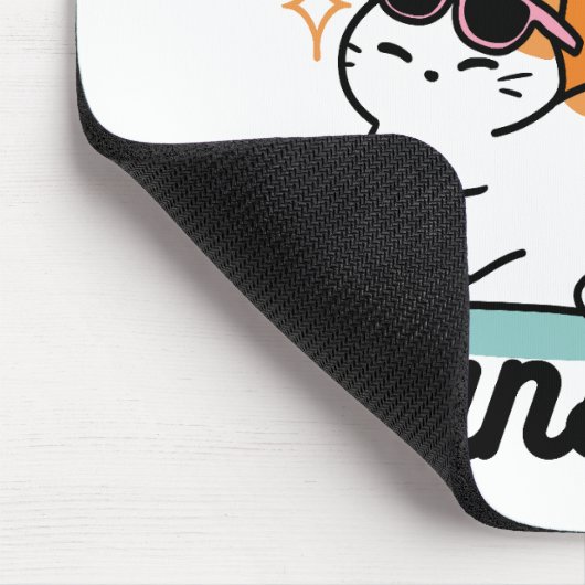 Feline Fine in the Sunshine - Entspannte Tropenkat Mousepad (Ecke)