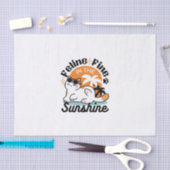 Feline Fine in the Sunshine - Entspannte Tropenkat Seidenpapier (Handwerk)