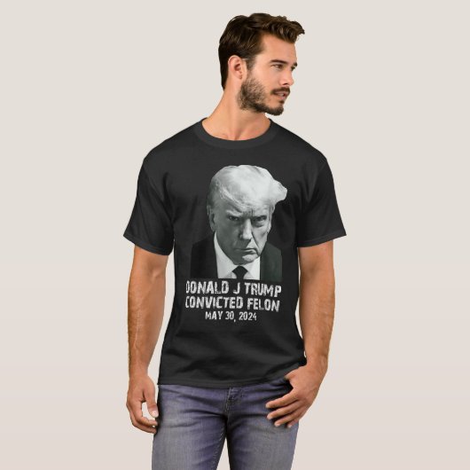 Felon Donald Trump Guilty sperrt Trump das Gefängn T-Shirt (Vorne ganz)