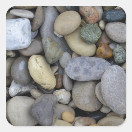 Felsen am Strand Quadratischer Aufkleber (Vorderseite)