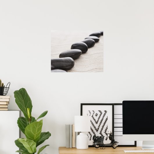 Felsen auf Sand Poster (Heimbüro)