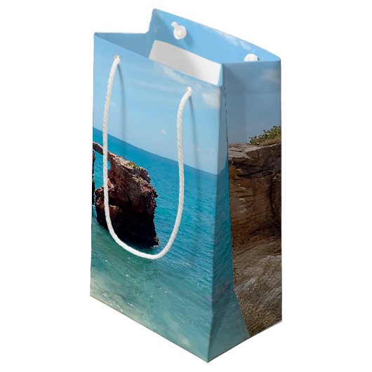 Felsen-Brücke am Strand, Puerto Rico, Cabo Rojo Kleine Geschenktüte (Vorderseite Schrägansicht)
