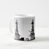 Felsen des Alters-Leuchtturmes Kaffeetasse (Vorderseite Links)