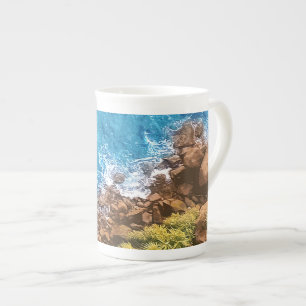 Felsen im Meer, Ansicht von oben 1 Porzellantasse