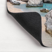 Felsen in Cala Mariolu setzen in Sardinien Mousepad (Ecke)