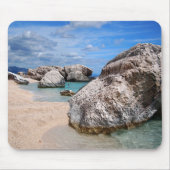 Felsen in Cala Mariolu setzen in Sardinien Mousepad (Vorne)