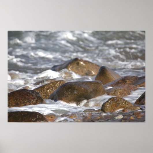 Felsen und Wellen in Rhode Island Poster (Vorne)