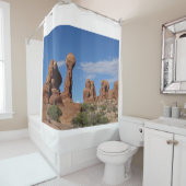 Felsformationen in Bögen Duschvorhang (Beispiel)