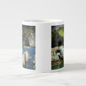 Felsformationen und Höhlen in Alaska Collage Jumbo-Tasse (Vorderseite)