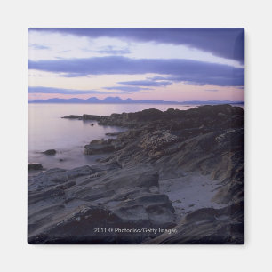 Felsige Küste am Sonnenuntergang in Kintyre, Magnet