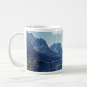 Felsiges Mountainseeansicht, Glacier Nationalpark, Kaffeetasse (Links)