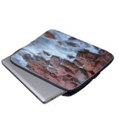 Felsstrand mit Wasser, Kanada Laptopschutzhülle (Vorne Knopf)