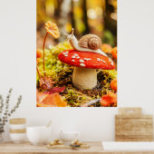 Felt Schnecke über feinen agarischen Pilz krabbeln Poster (Küche)