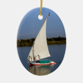 Felucca segelt entlang des Nils - Assuan, Ägypten Keramik Ornament (Vorne)