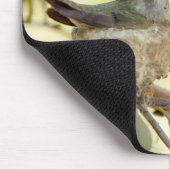 Female Hummingbird on her nest Mousepad (Ecke)