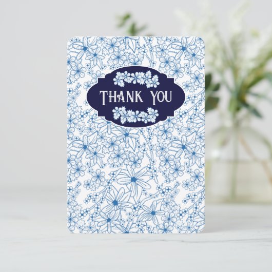 Feminine Blue Floral Pattern, Blank Dankeskarte (Stehend Vorderseite)
