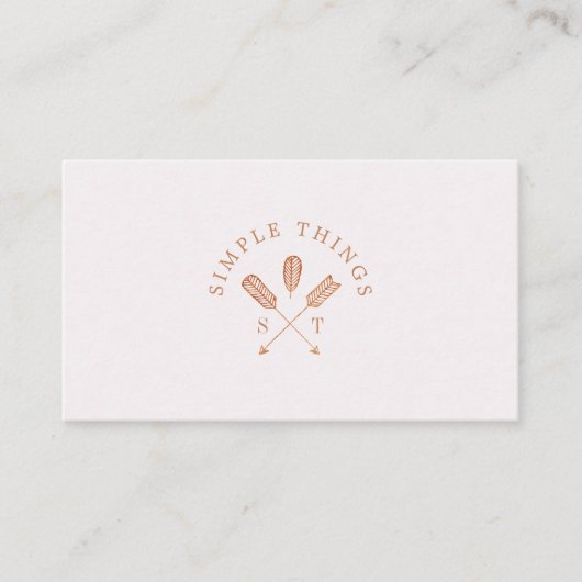 Feminine Bohemisch Boho Arrow Wappen und Monogramm Visitenkarte (Vorderseite)