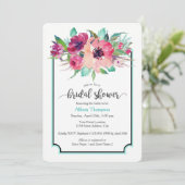 Feminine Floral Bouquet Brautparty Einladung (Stehend Vorderseite)