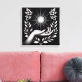 Feminine Hand Holding Radiant Sun Illustration Leinwanddruck (Insitu (Wohnzimmer))