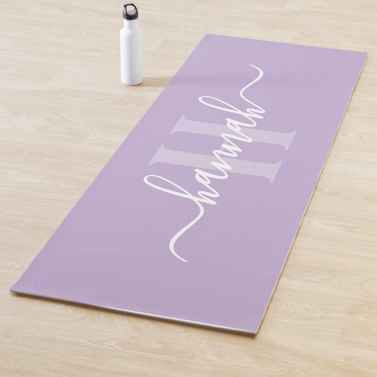 Feminine Large Monogram Script Yogamatte