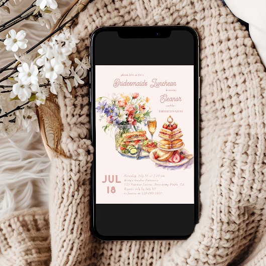 Feminine Lunch Blume Bridesmaids Einladung