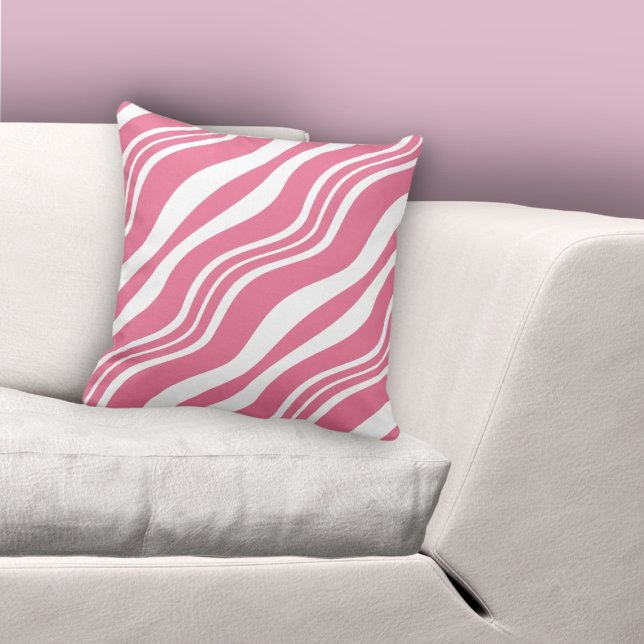 Feminine Pink & White Unregelmäßige Linien Muster Kissen (Feminine Pink & White Irregular Lines Pattern Throw Pillow)