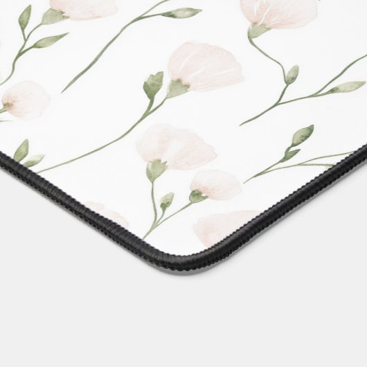 Feminine Pretty Blush Pink Flowers Schreibtischunterlage (Ecke)