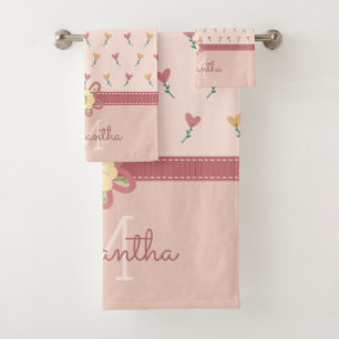 Feminines Pastell-Pfirsich-Herz-Blumenmuster & Mon Badhandtuch Set